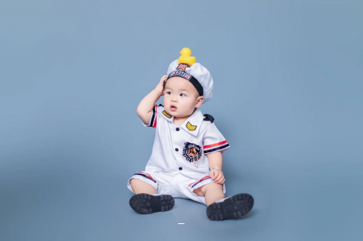 滦南宝宝老摇头怎么回事